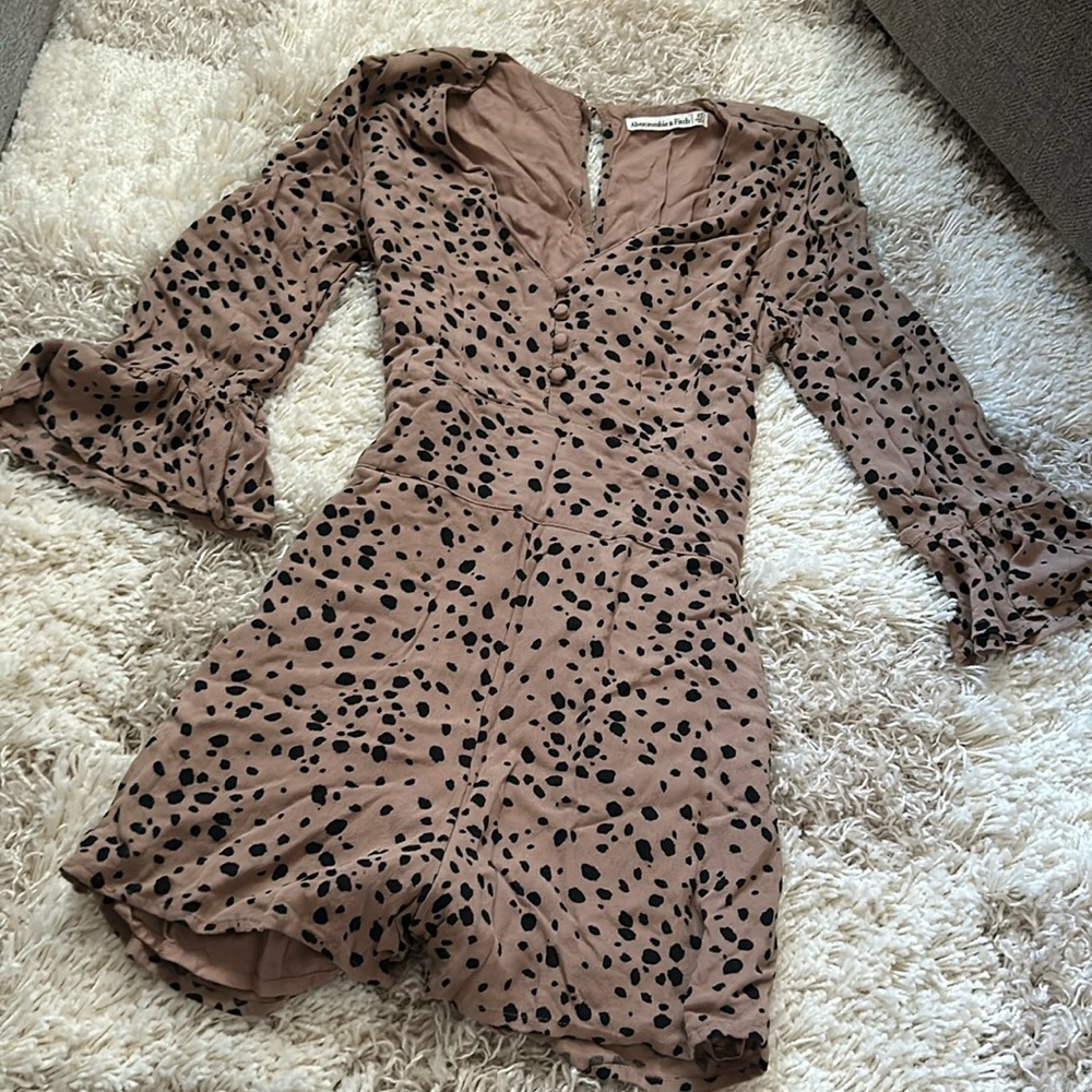 Abercrombie quarter sleeve romper